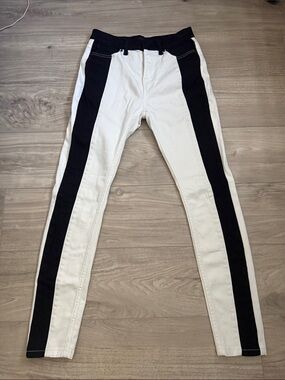 BDG Women’s Skinny Jeans in White with Black Side Panels